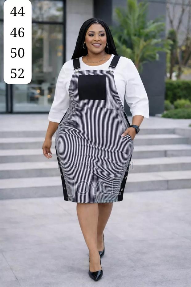 Senori a-Shape Dress - thumbnail 4