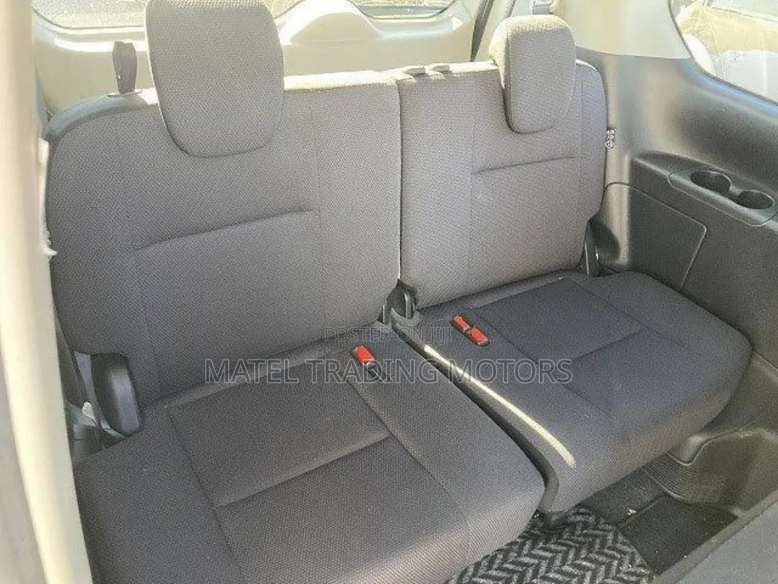 Nissan Serena 2019 White