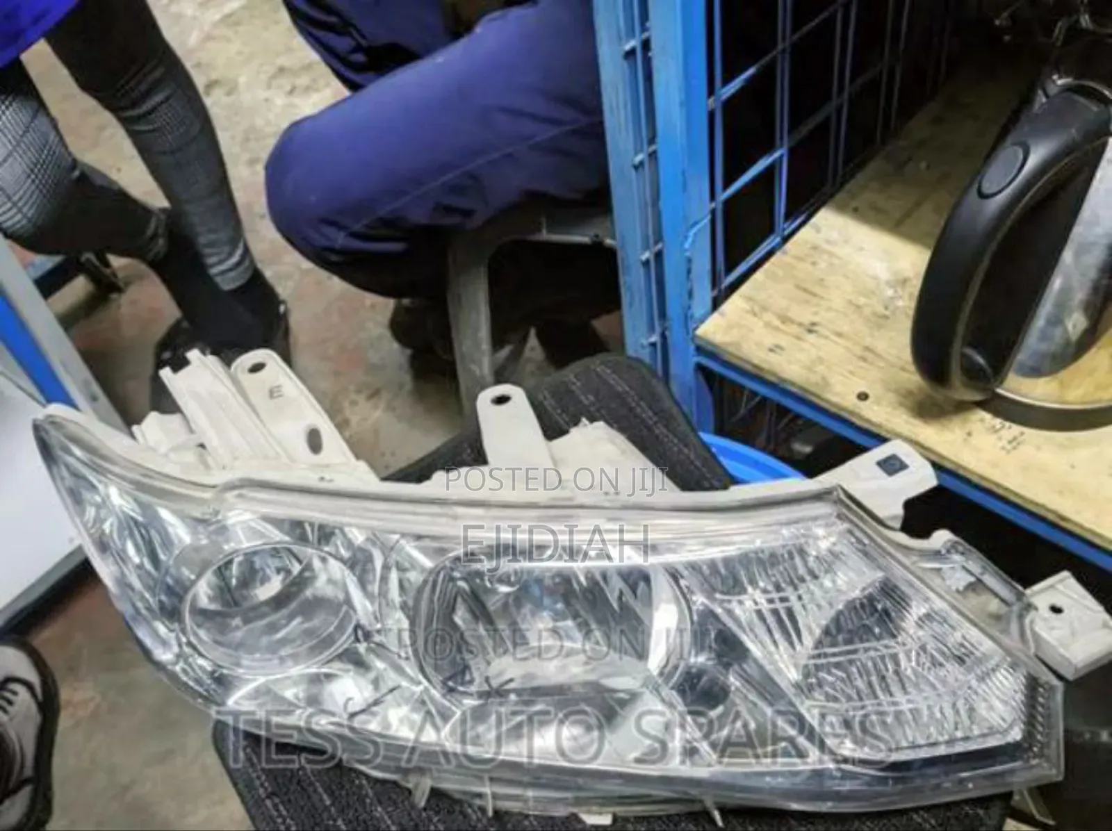 Allion 260 Headlight Xenon