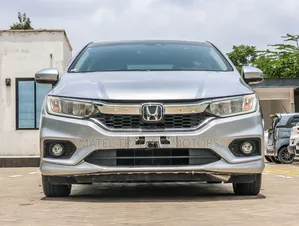 Honda Grace 1.5 Hybrid AWD 2018 Silver