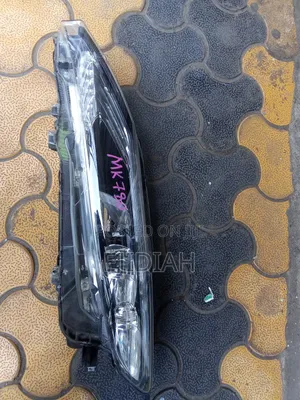 Harrier Part Number 147 Headlights