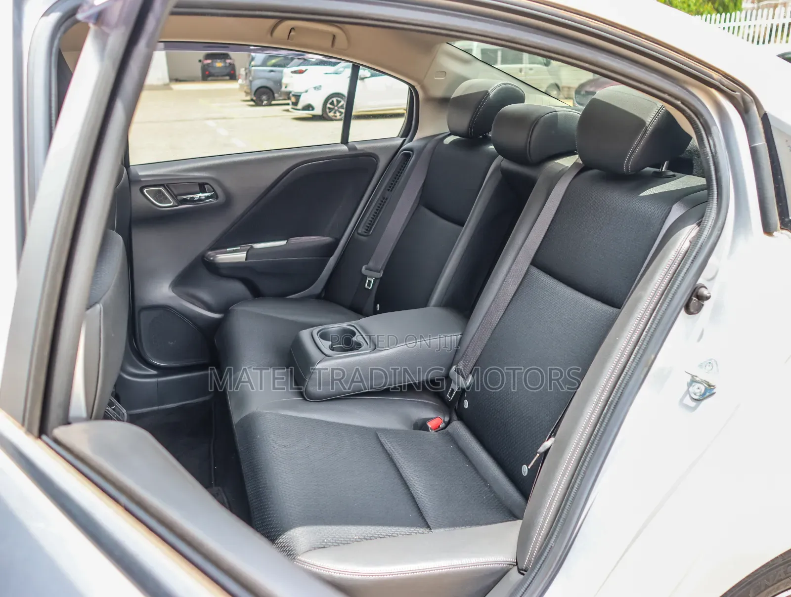 Honda Grace 1.5 Hybrid AWD 2018 Silver