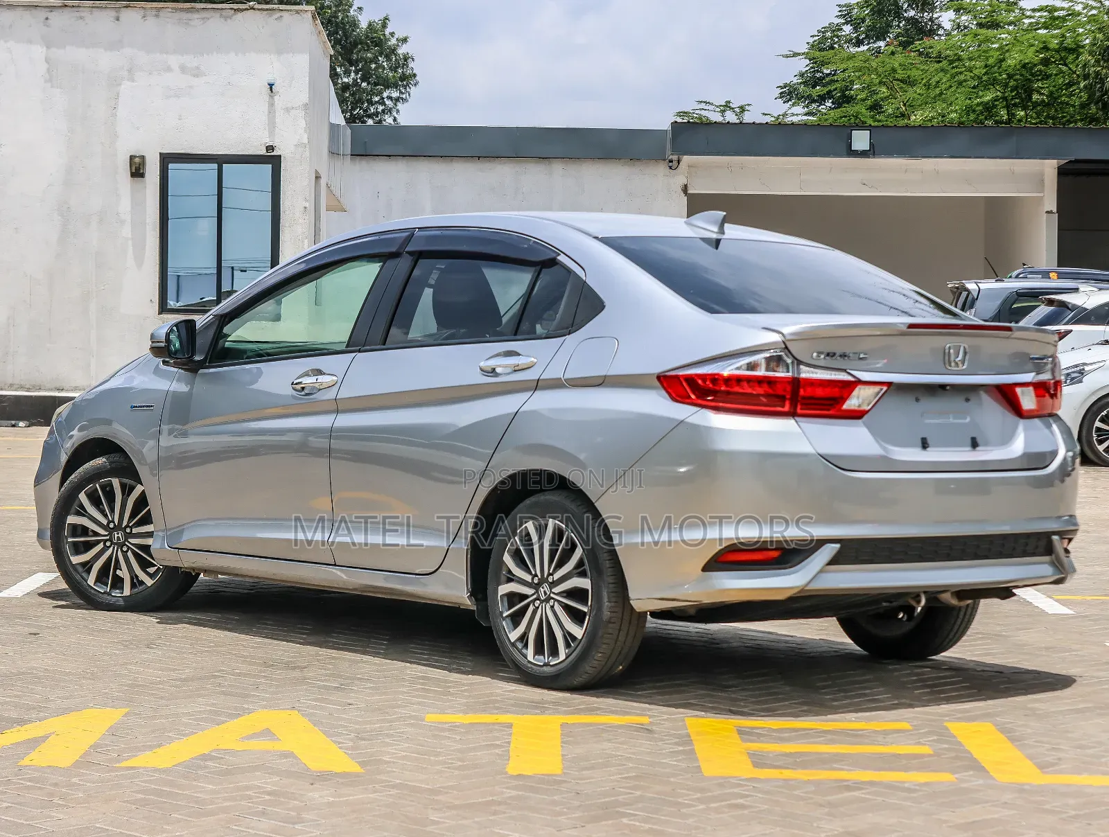 Honda Grace 1.5 Hybrid AWD 2018 Silver