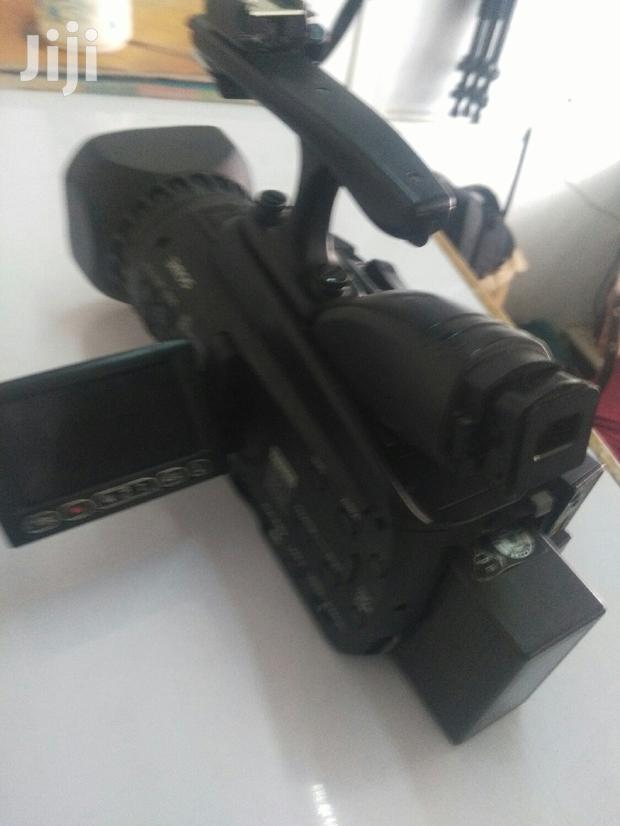 Ex Uk Panasonic AG-HMC40 Camcorder - thumbnail 5