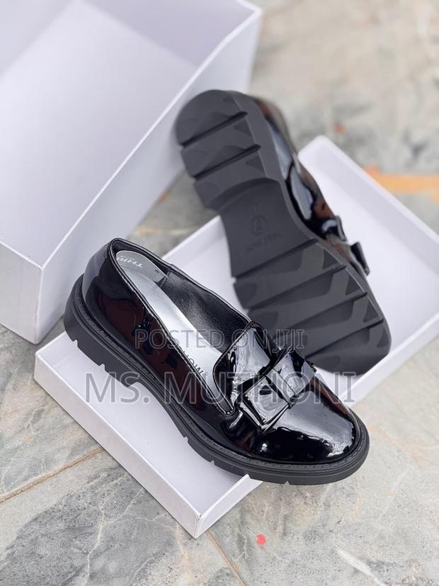 *High Quality (Three~Show) Wetlook Brogues* 37-42