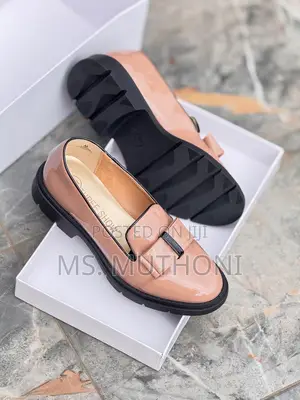 *High Quality (Three~Show) Wetlook Brogues* 37-42