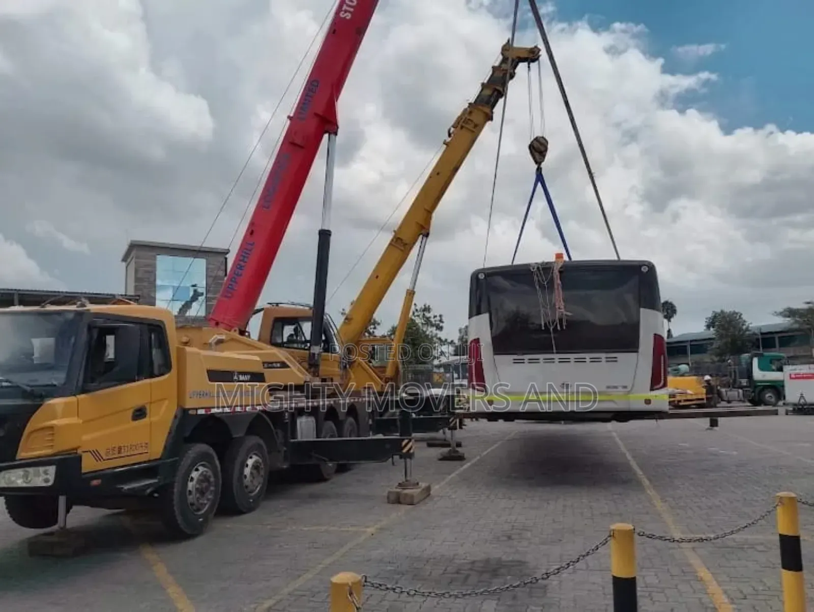 Trailer Errands With Cranes Are Readily Available for Logistics