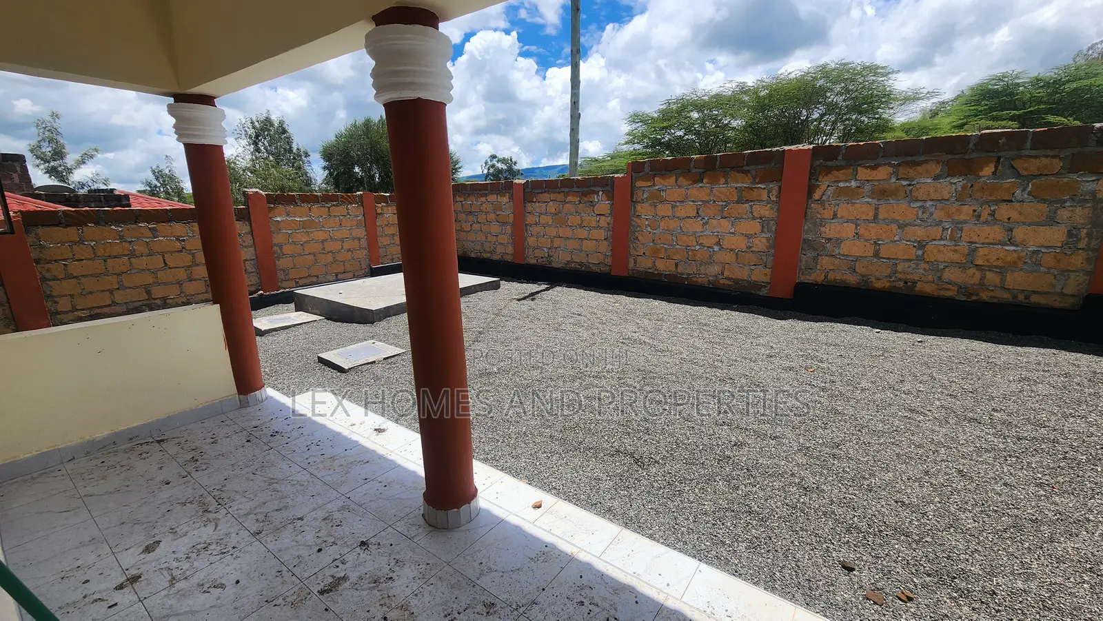 3bdrm Bungalow in Nkoroi for sale