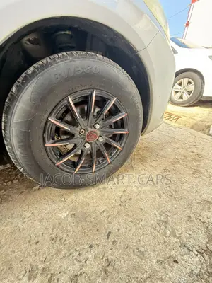 Nissan Tiida 2013 Silver
