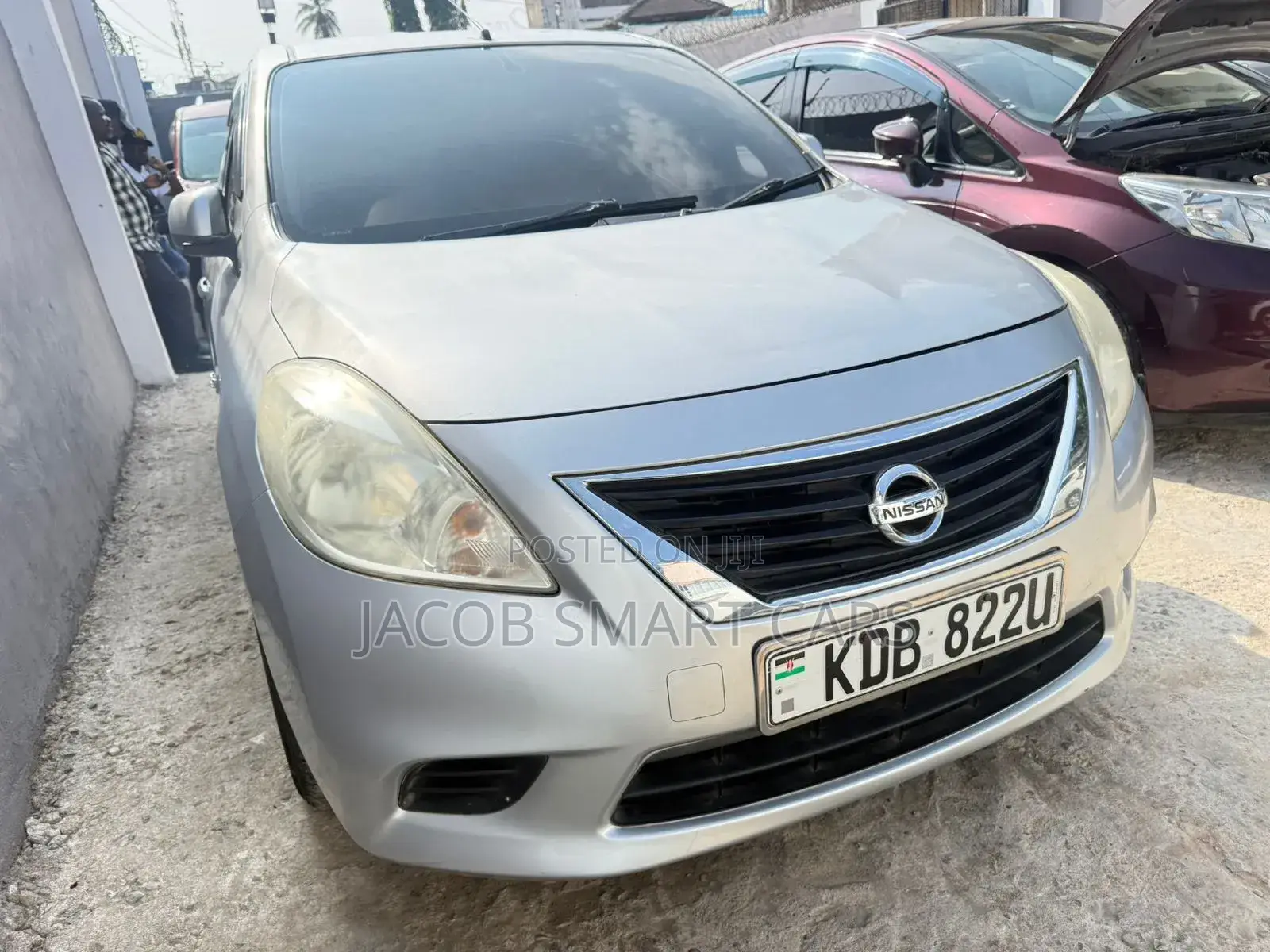 Nissan Tiida 2013 Silver