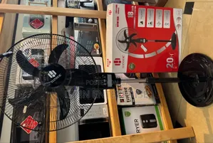 Reachargeable Hanmac 18 Inches Fan