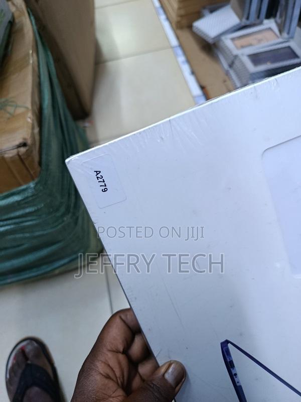 Toughshell Hardcase for Macbook, a Protective Case for A2779 - thumbnail 4