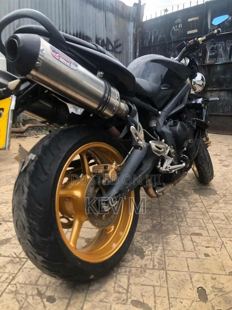 Triumph 2011 Black