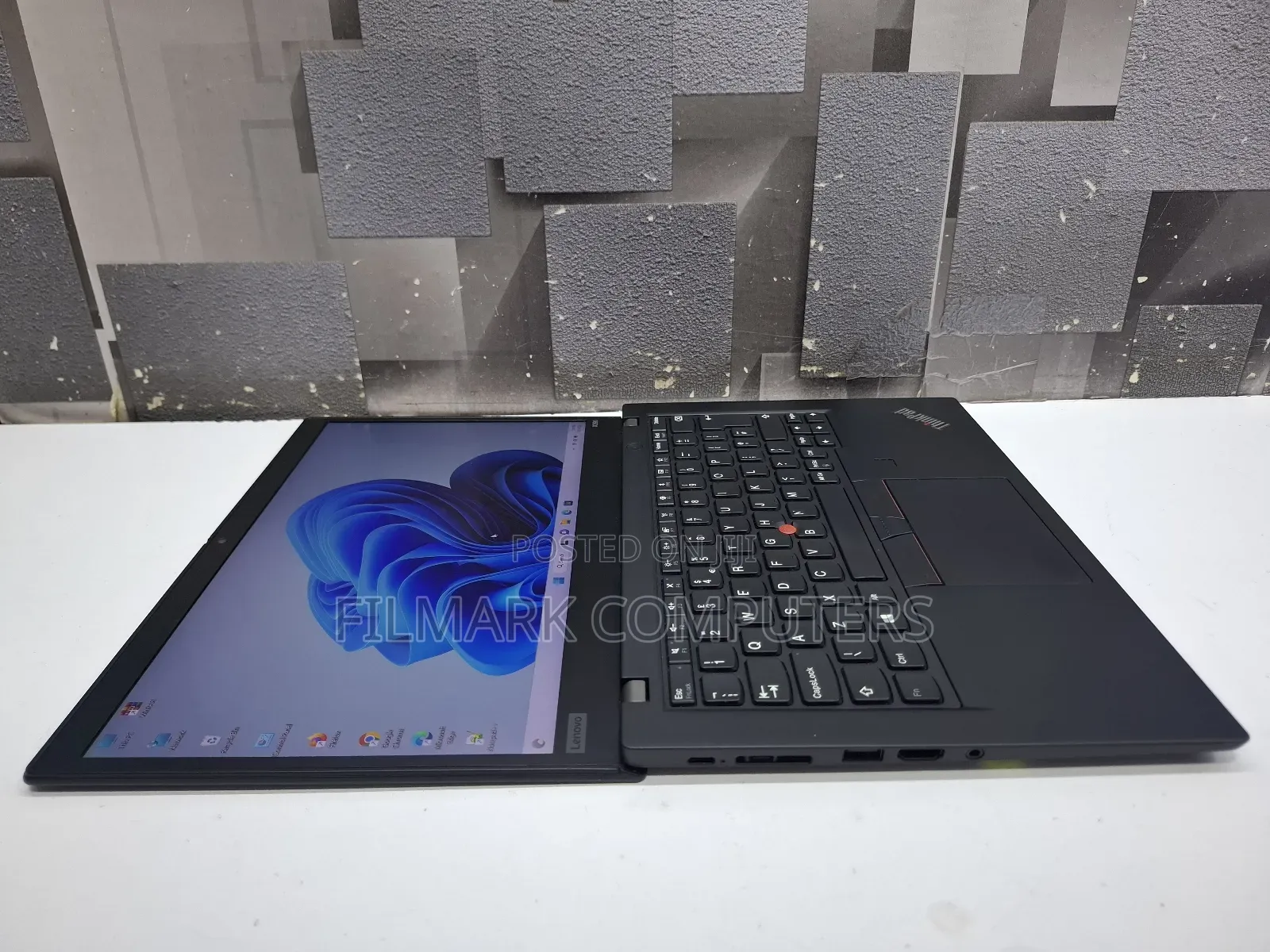 Laptop Lenovo ThinkPad X390 8GB Intel Core i5 SSD 256GB