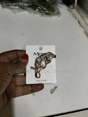 Brooches Beautiful for Daily Wear