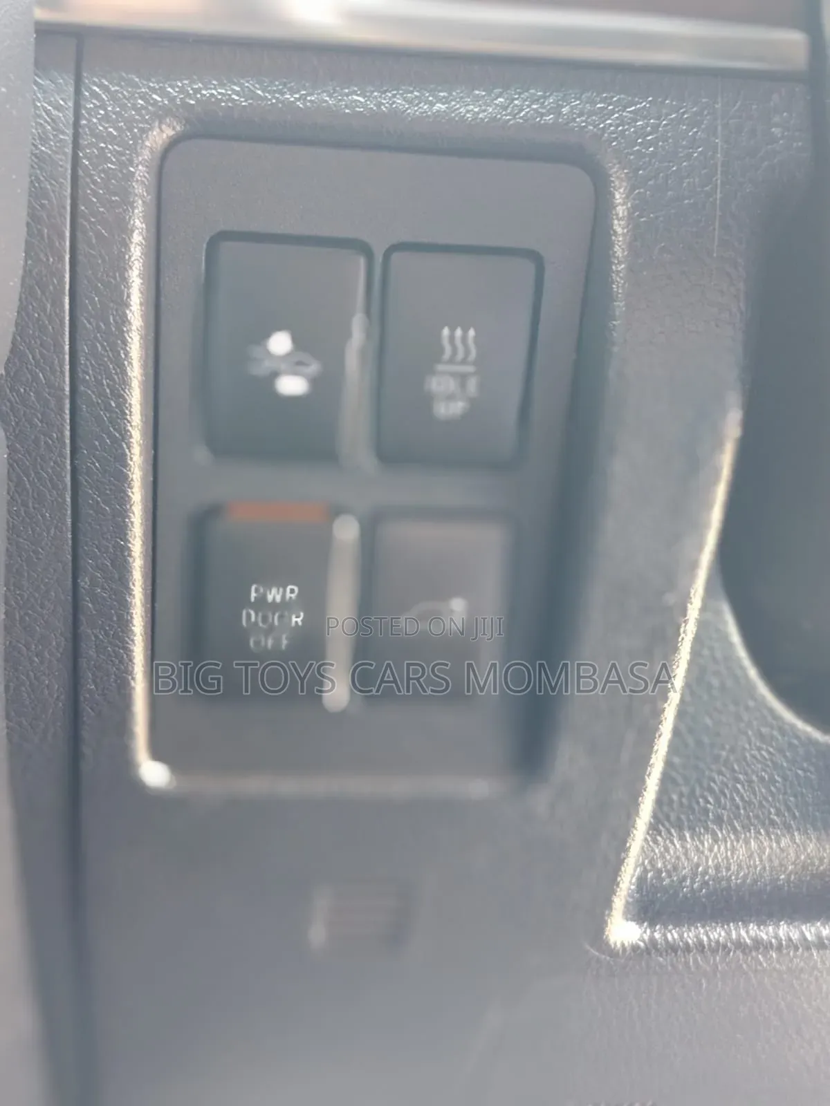 Toyota Land Cruiser 2018 White