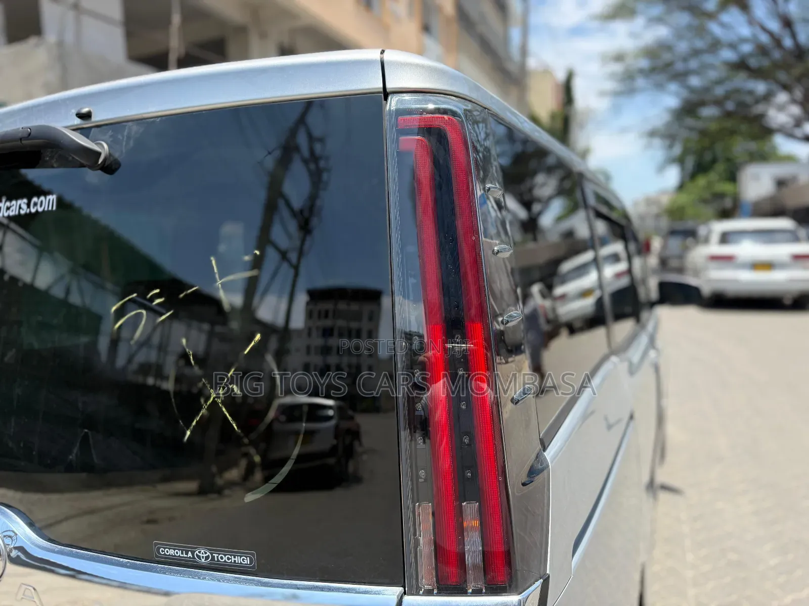 Toyota Noah 2020 Silver