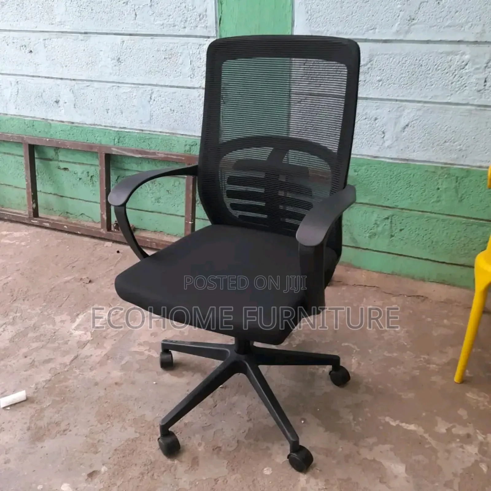 Mid-Back Mesh Office Chair With Chrome Base