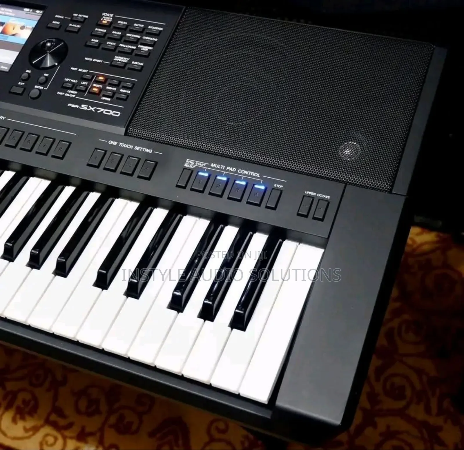 Yamaha PSR Sx 720 Original Keyboard Complete With Power Adapter