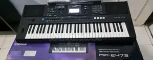 PSR E473 Yamaha Professional Keyboard - Free Metallic Keyboard Stand