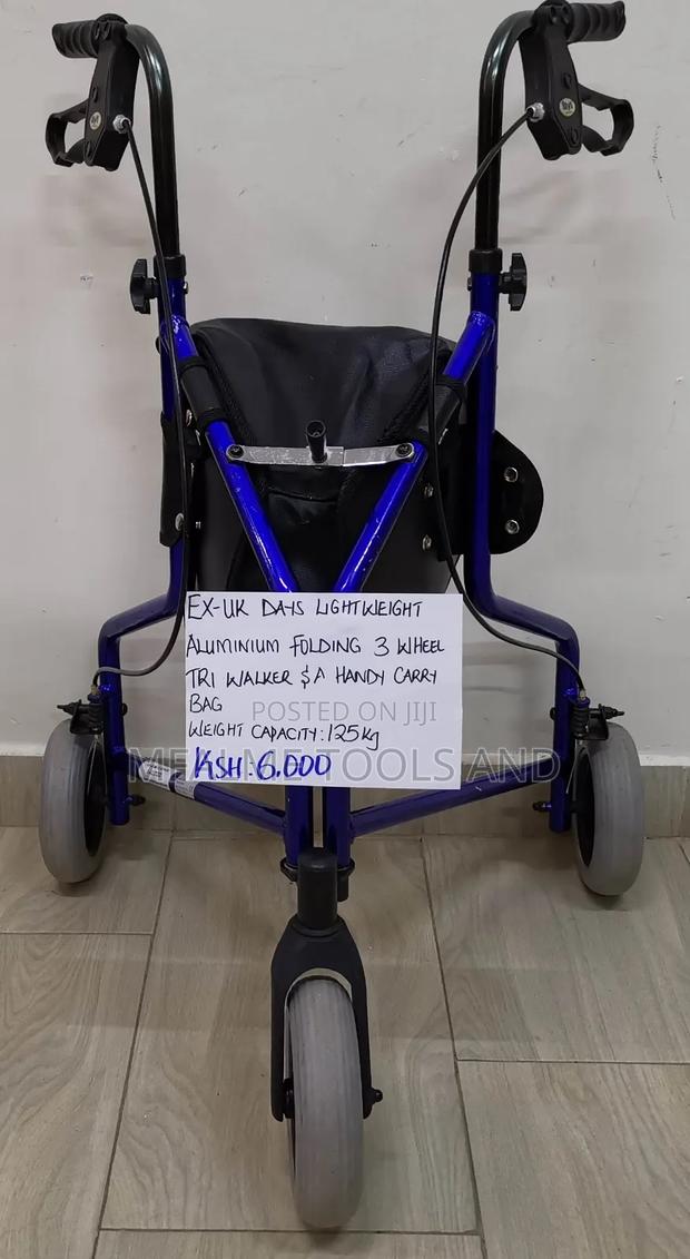 Days 3 Wheel Tri-Walker