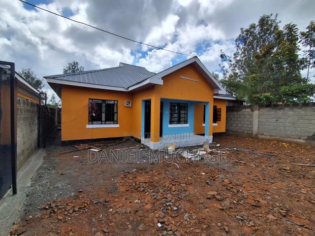 4bdrm Bungalow in Ujirani Close, Kandisi for sale
