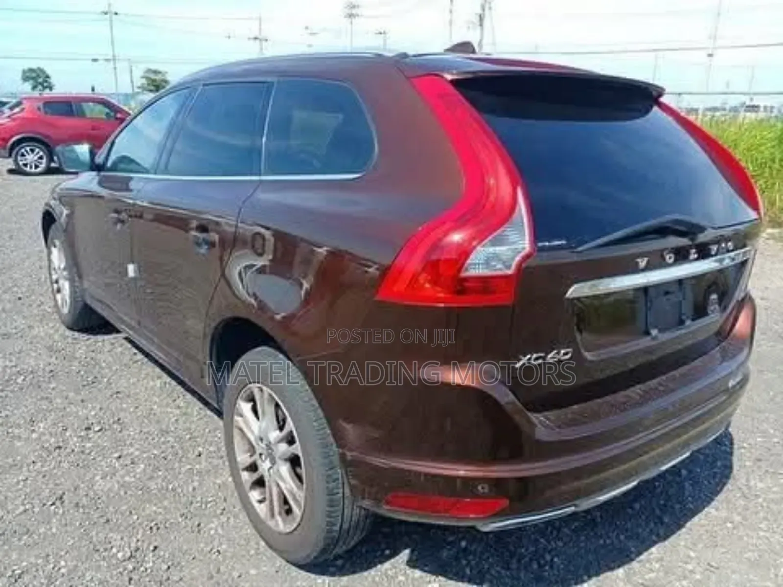 Volvo XC60 T5 Momentum AWD 2018 Brown