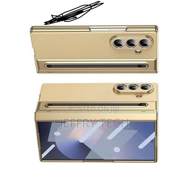 Samsung Samsung's Galaxy Z Fold 6, Phone Case With Built-in New Compac - thumbnail 3