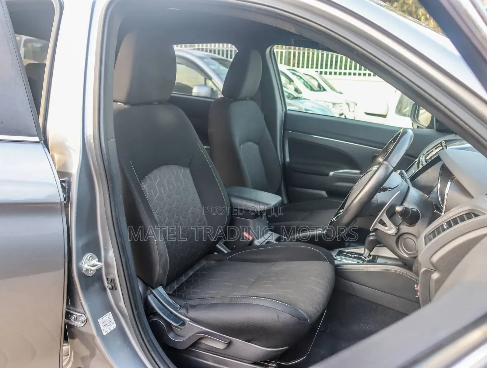 Mitsubishi RVR 2019 Gray