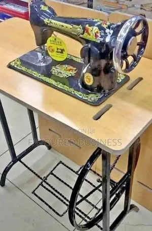 Durable Butterfly Sewing Machine/ Machine With Local Table