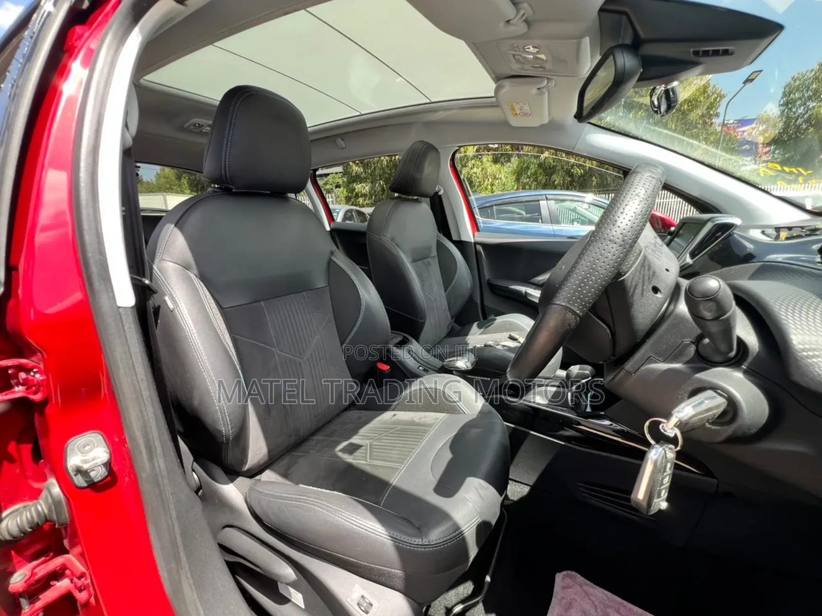 Peugeot 2008 1.2 PureTech (130 Hp) 2017 Red
