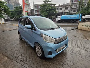 Nissan Dayz Roox 2017 Blue
