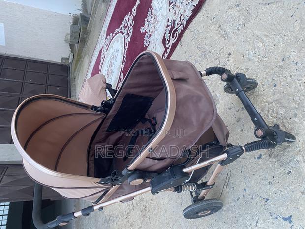 Baby Stroller - thumbnail 4
