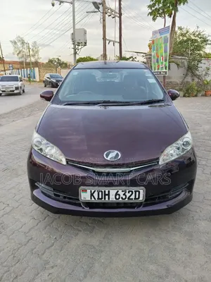 Toyota Wish 2017 Maroon