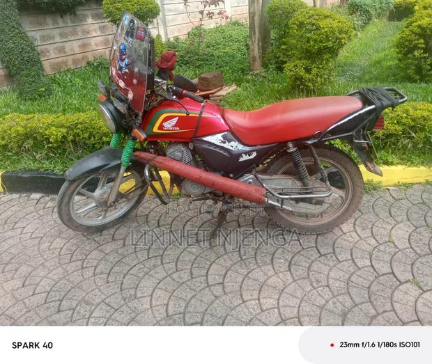 Honda CBR 2022 Red - thumbnail 4