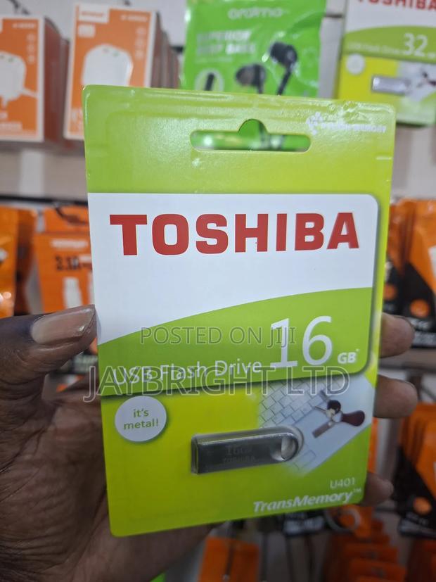 Toshiba 16gb Usb 2.0 Flash Drive