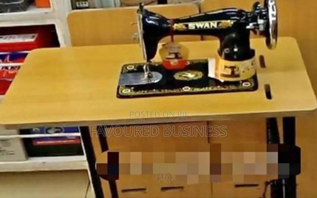 Complete Swan Sewing Machine +Local Table