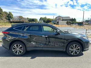 Toyota Harrier 2.0 4WD 2020 Black
