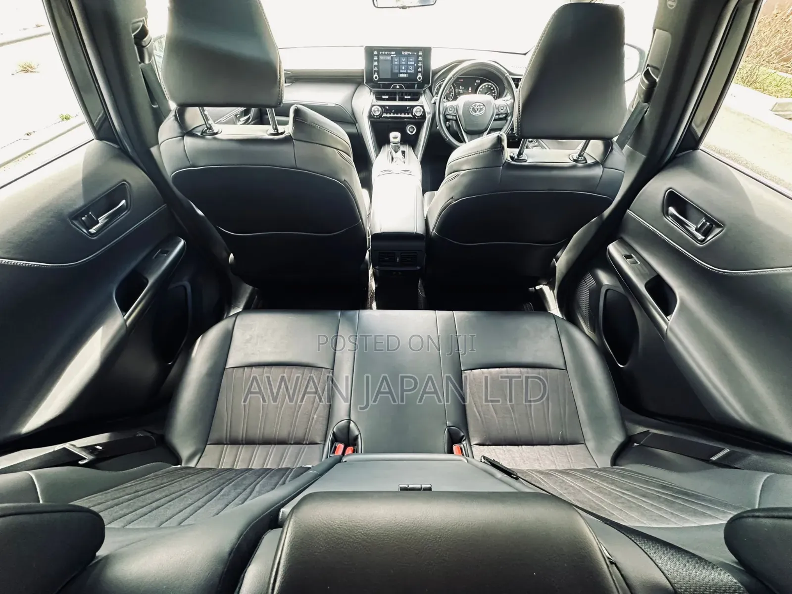 Toyota Harrier 2.0 4WD 2020 Black