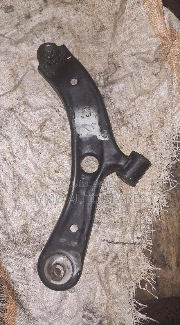 Suzuki Swift Suspension Arms - thumbnail 2