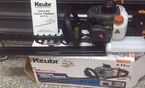 Kzubr Gasoline Hedge Trimmer.