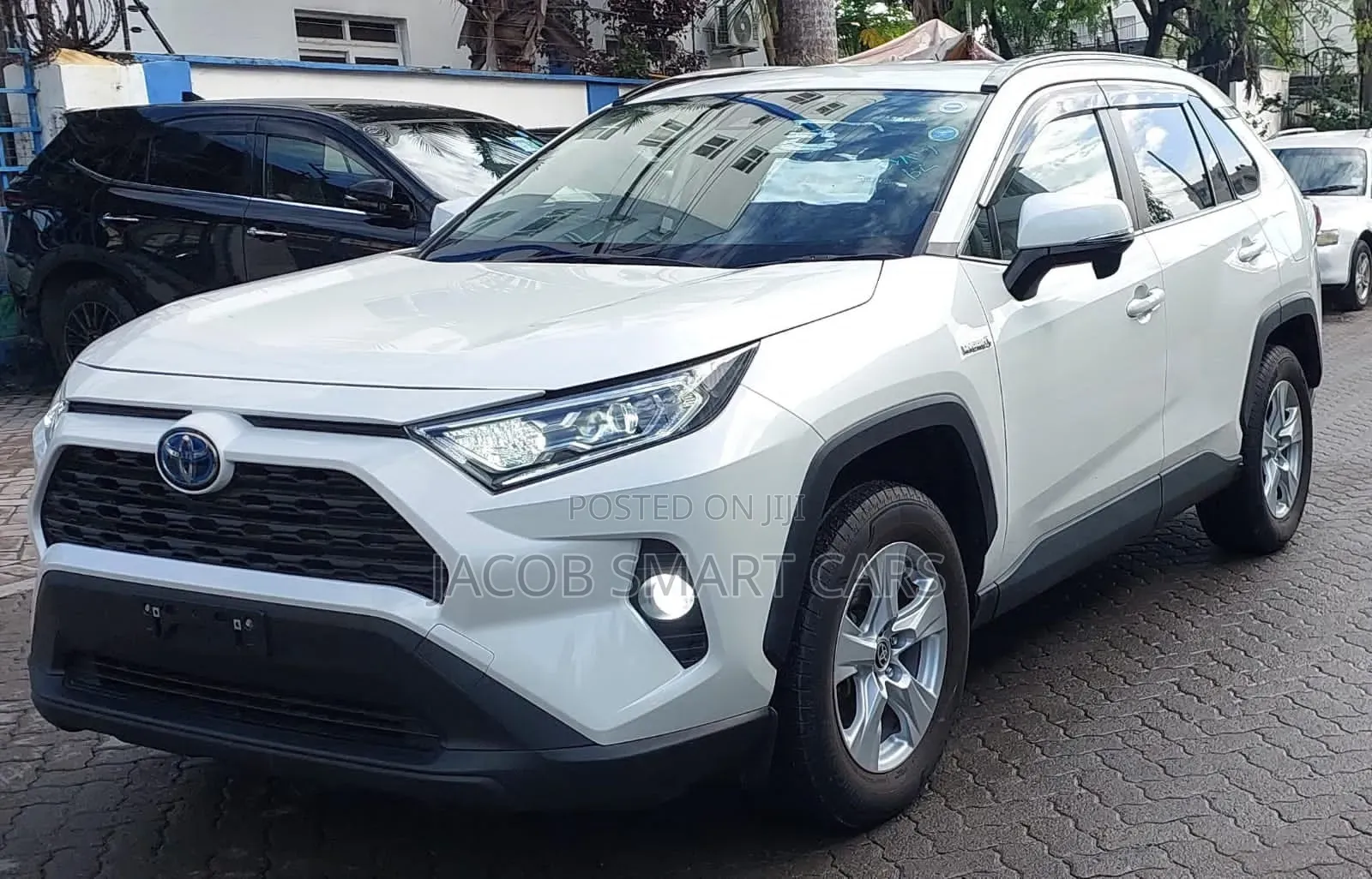 Toyota RAV4 2019 White