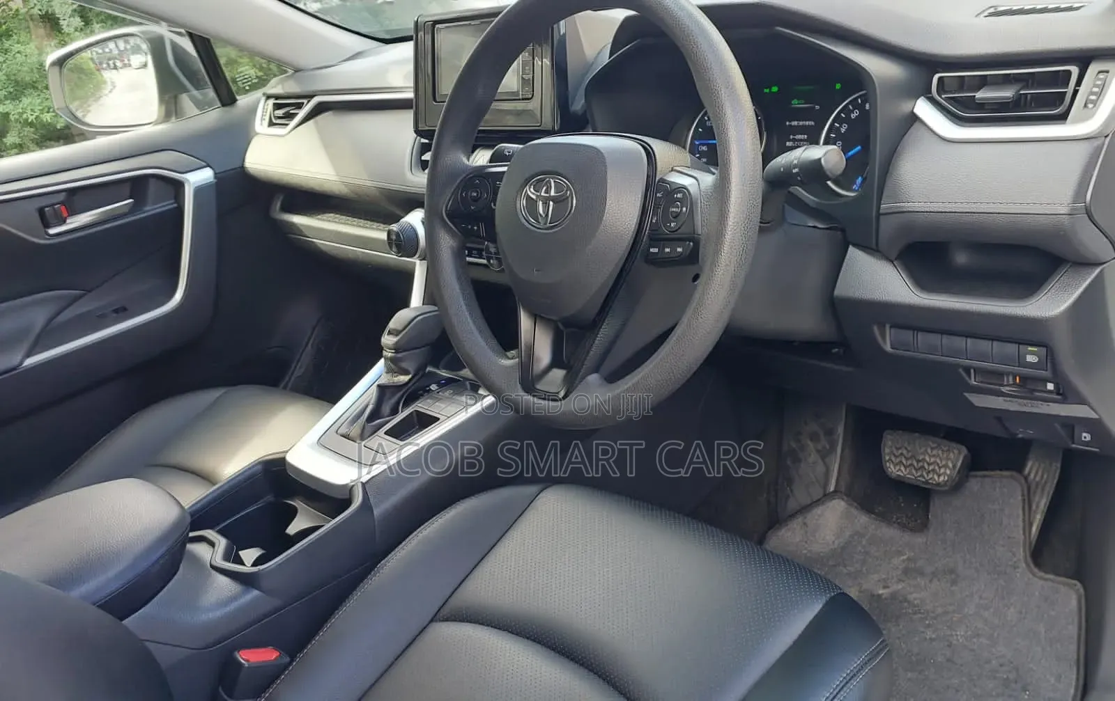 Toyota RAV4 2019 White
