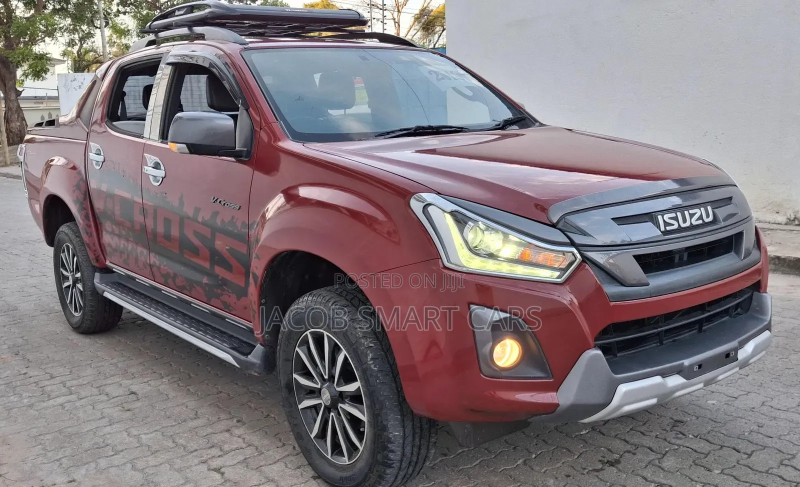 Isuzu D-MAX 2018 Red