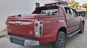 Isuzu D-MAX 2018 Red