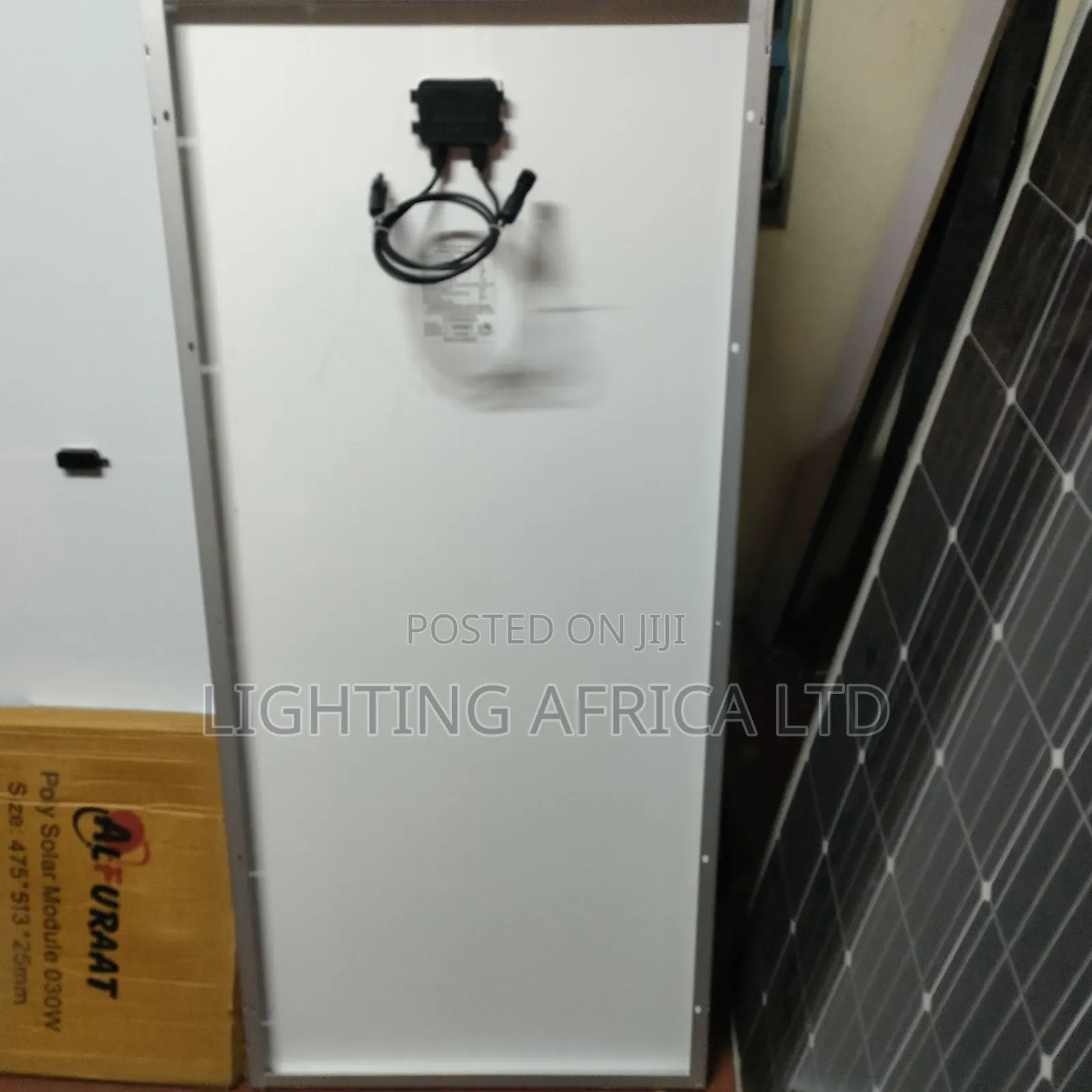 200w Solar - 120ah Battery - 300w Inverter - 20a Controller