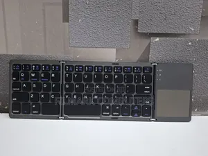 B033 Mini Folding Keyboard Wireless Bluetooth Keyboard With Touchpad