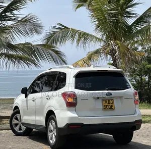 Subaru Forester 2015 White