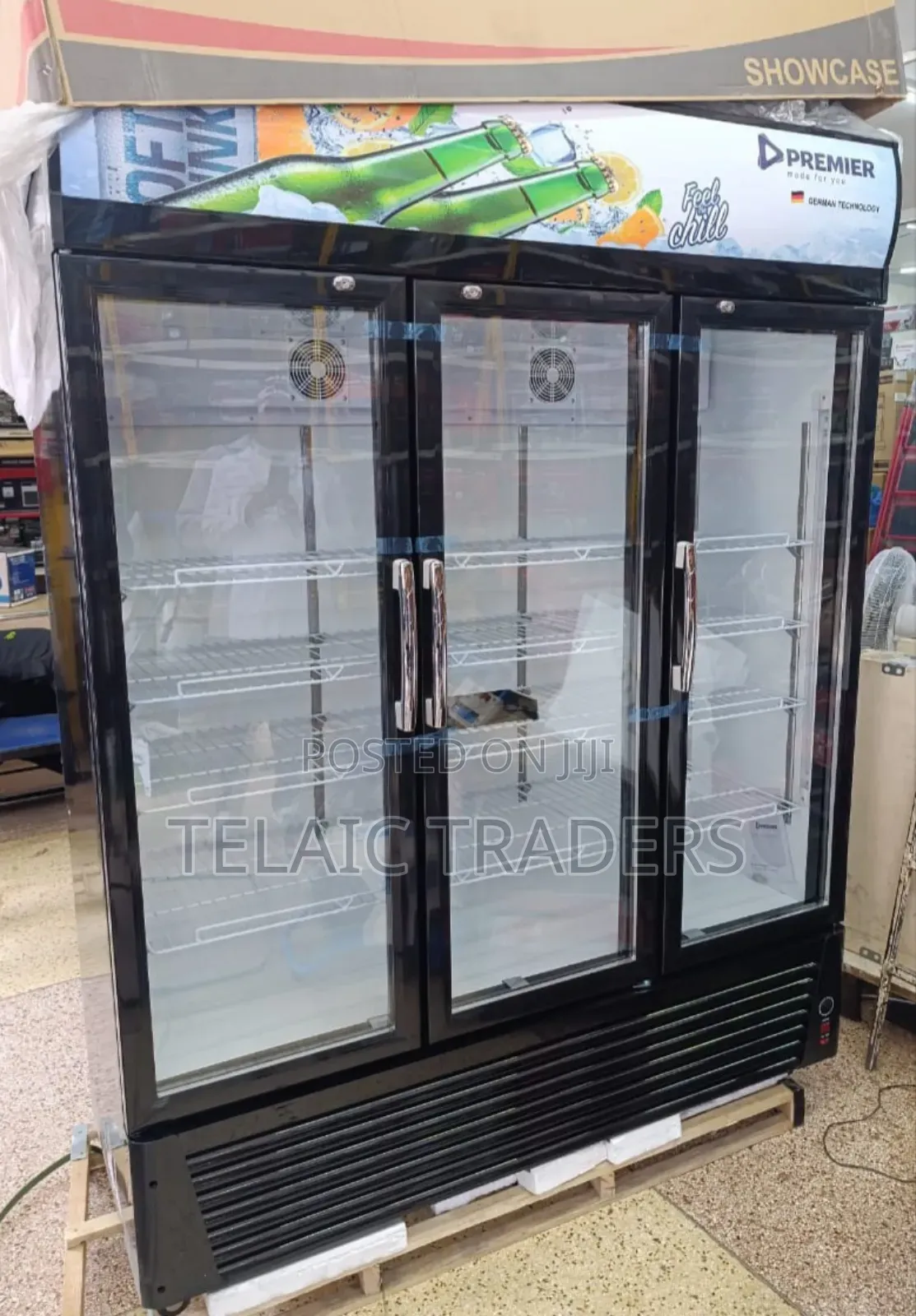 Premier 1080l Showcase Chiller Refrigerator