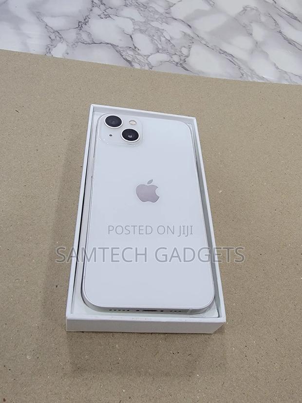 New Apple iPhone 13 256 GB White - thumbnail 2